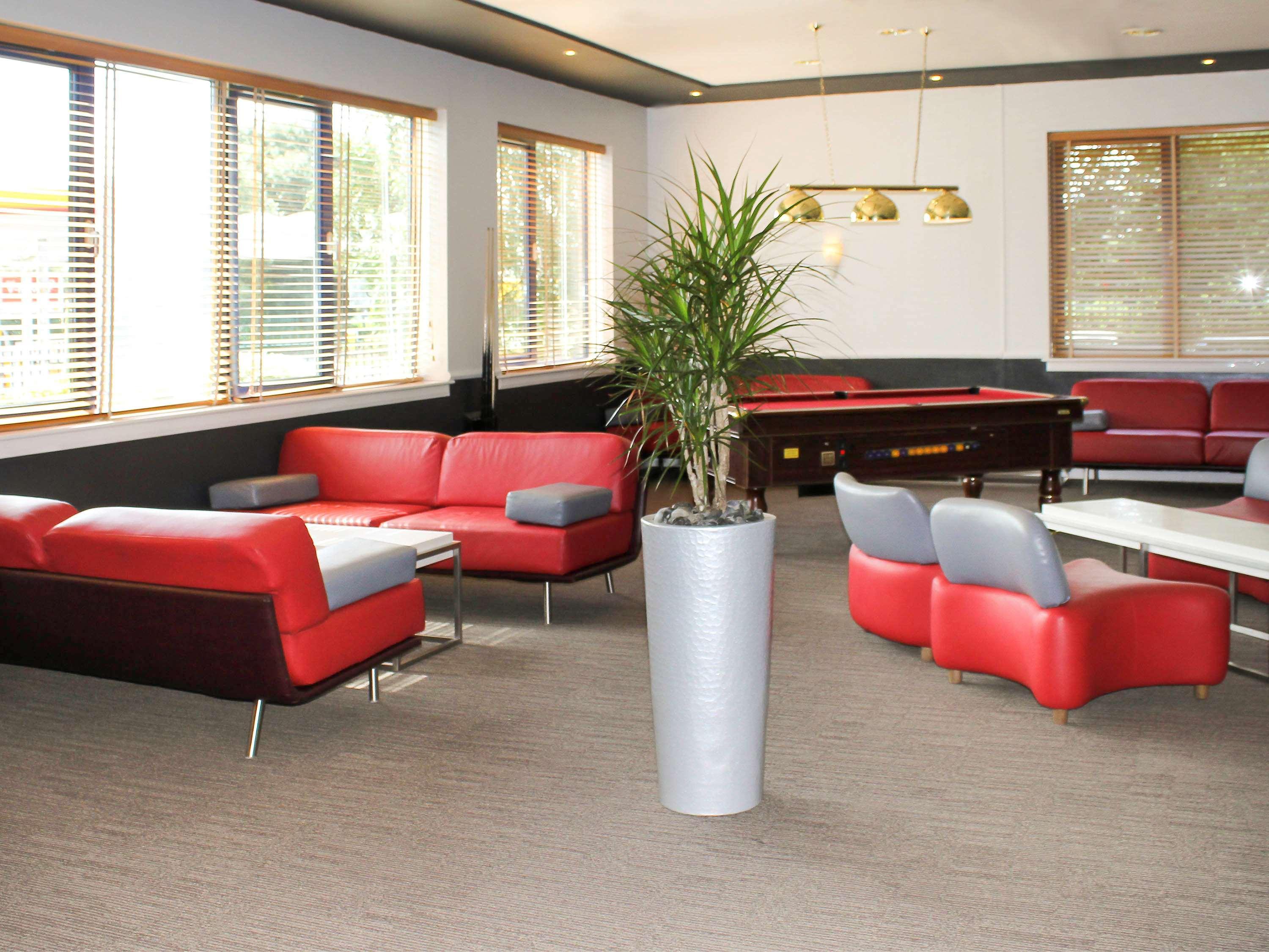 Ibis Cardiff Gate - International Business Park Hotel Buitenkant foto