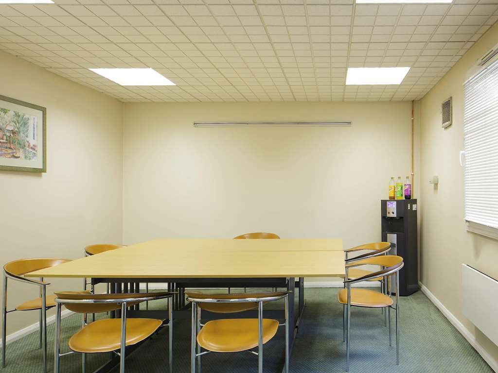 Ibis Cardiff Gate - International Business Park Hotel Faciliteiten foto