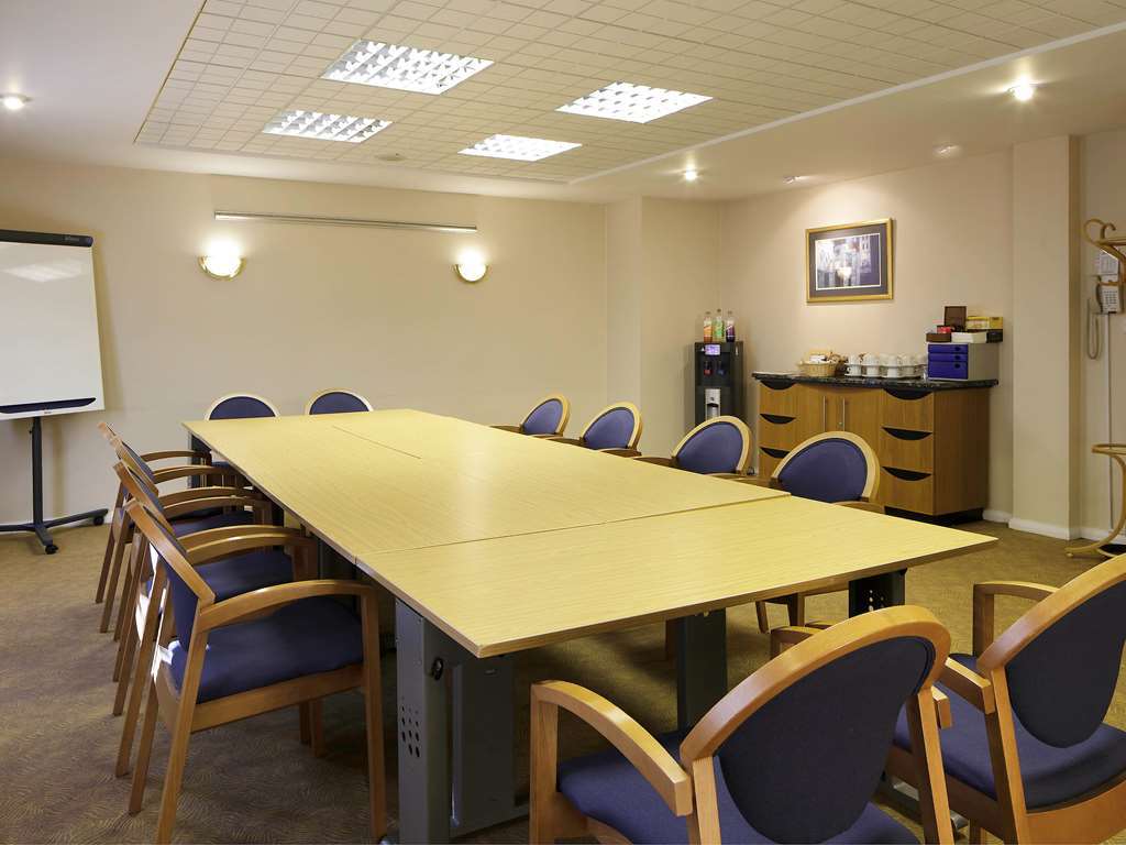 Ibis Cardiff Gate - International Business Park Hotel Faciliteiten foto