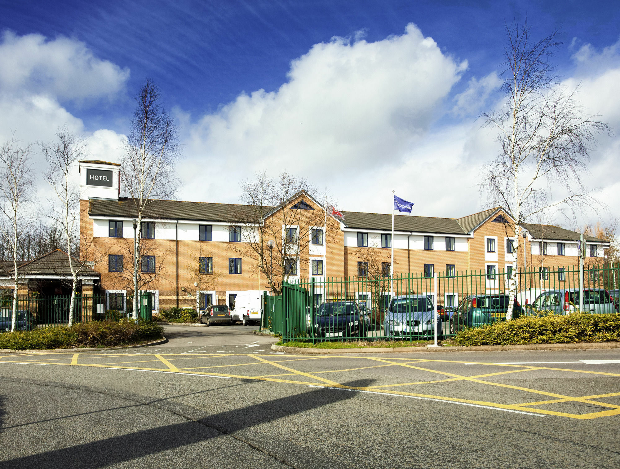 Ibis Cardiff Gate - International Business Park Hotel Buitenkant foto